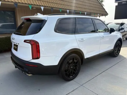 Another view of 2022 Kia Telluride EX for sale in Riverside, CA at AutoXit