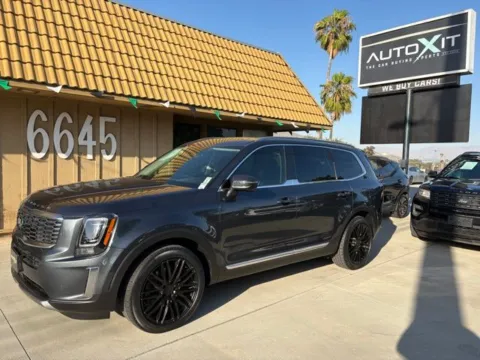 Gray 2020 Kia Telluride EX for sale in Riverside, CA