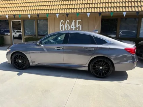 More photos of 2018 Honda Accord Sport at AutoXit, CA