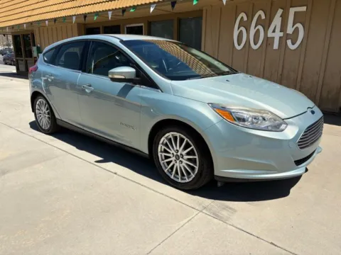 More photos of 2013 Ford Focus Electric at AutoXit, CA
