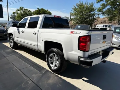 More photos of 2018 Chevrolet Silverado 1500 LT at AutoXit, CA