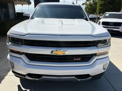Photos of 2018 Chevrolet Silverado 1500 LT for sale in Riverside, CA at AutoXit