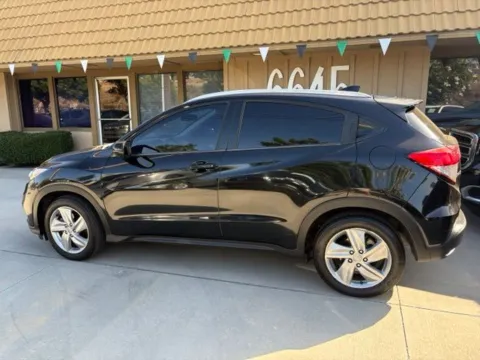 More photos of 2019 Honda HR-V EX at AutoXit, CA