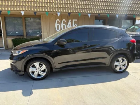 More photos of 2019 Honda HR-V EX at AutoXit, CA