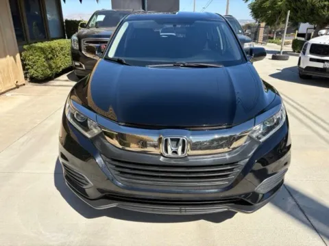 Photos of 2020 Honda HR-V LX for sale in Riverside, CA at AutoXit