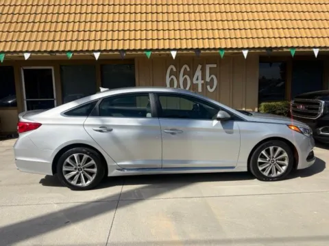 More photos of 2015 Hyundai Sonata Sport at AutoXit, CA