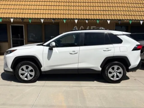 More photos of 2020 Toyota RAV4 LE at AutoXit, CA