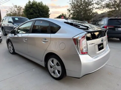 More photos of 2014 Toyota Prius Five at AutoXit, CA