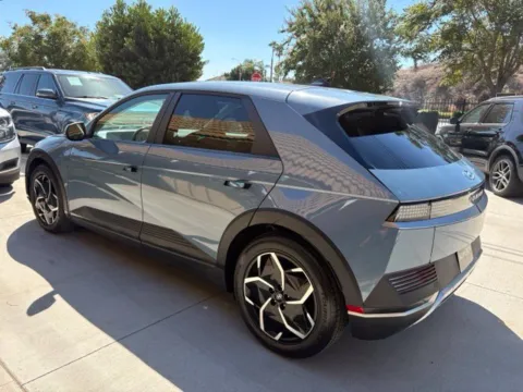 More photos of 2024 Hyundai IONIQ 5 SEL at AutoXit, CA