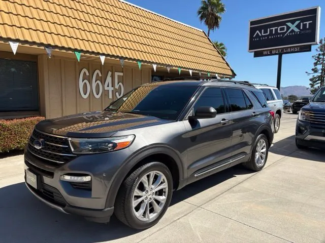 2020 Ford Explorer