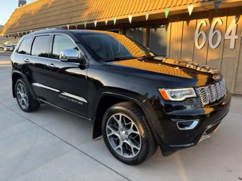 Another view of 2020 Jeep Grand Cherokee Overland for sale in Riverside, CA at AutoXit