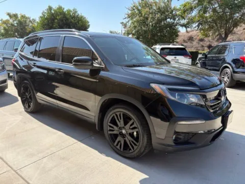 Photos of 2022 Honda Pilot Special Edition for sale in Riverside, CA at AutoXit