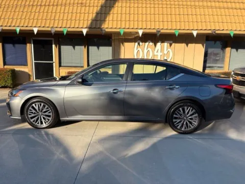 More photos of 2023 Nissan Altima 2.5 SV at AutoXit, CA