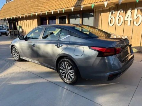 Another view of 2023 Nissan Altima 2.5 SV for sale in Riverside, CA at AutoXit