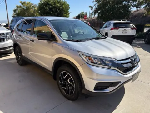 More photos of 2016 Honda CR-V SE at AutoXit, CA