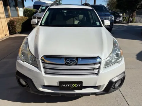 Photos of 2014 Subaru Outback 2.5i Premium for sale in Riverside, CA at AutoXit