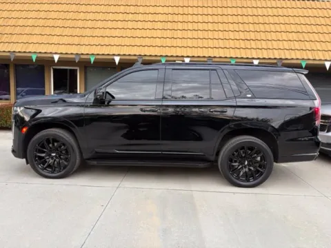 More photos of 2021 Cadillac Escalade Sport at AutoXit, CA
