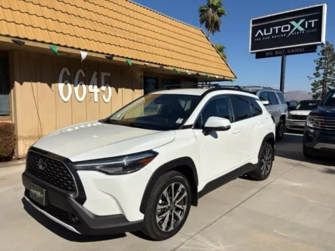 Unknown 2023 Toyota Corolla Cross XLE for sale in Riverside, CA