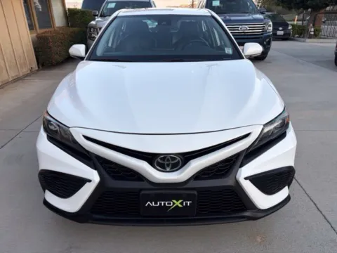 Photos of 2023 Toyota Camry SE for sale in Riverside, CA at AutoXit