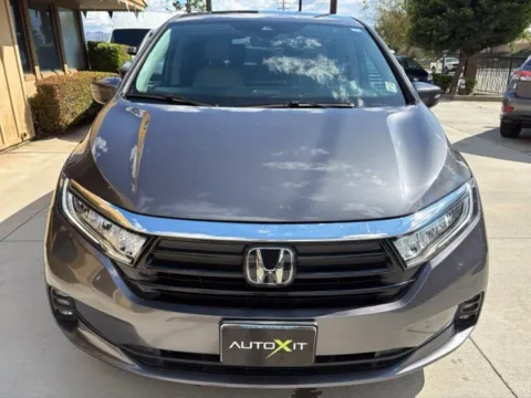 Photos of 2024 Honda Odyssey EX-L for sale in Riverside, CA at AutoXit
