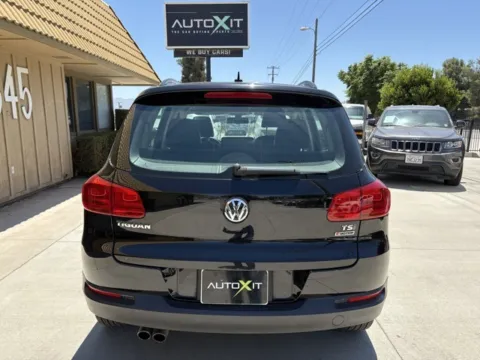 Another view of 2016 Volkswagen Tiguan S for sale in Riverside, CA at AutoXit