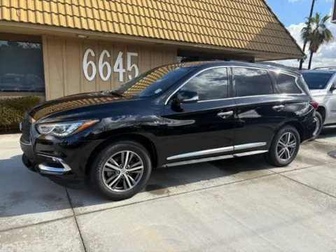 Another view of 2020 INFINITI QX60 PURE for sale in Riverside, CA at AutoXit