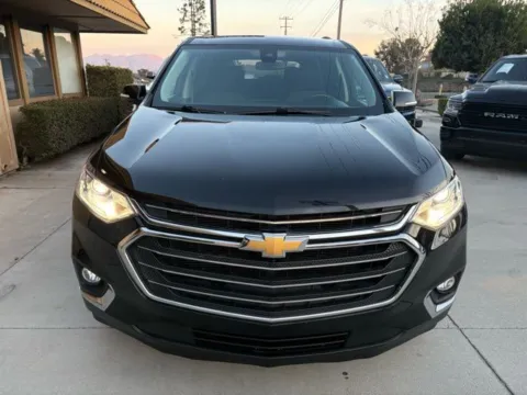Photos of 2020 Chevrolet Traverse LT for sale in Riverside, CA at AutoXit