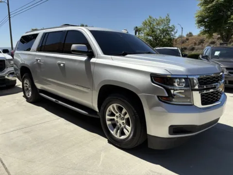Another view of 2020 Chevrolet Suburban LT for sale in Riverside, CA at AutoXit