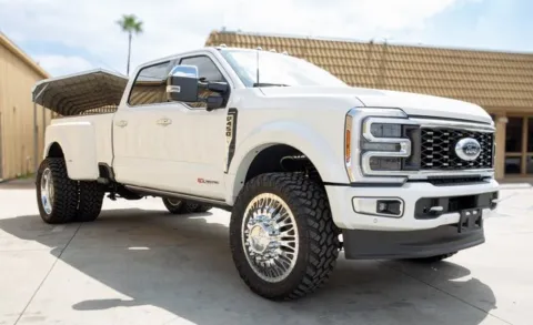 More photos of 2024 Ford F-450SD Limited at AutoXit, CA