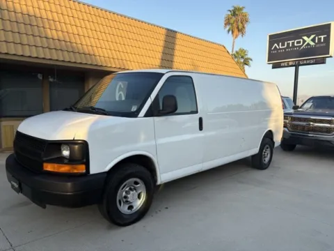 White 2007 Chevrolet Express Van G2500HD Work Van for sale in Riverside, CA