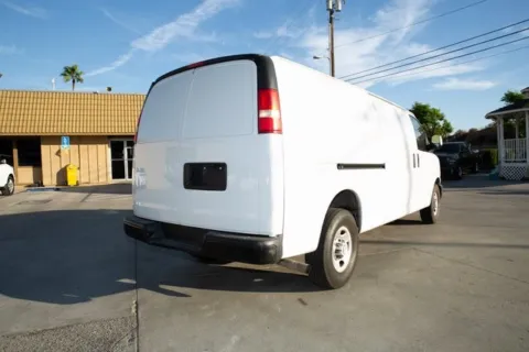 More photos of 2018 Chevrolet Express 3500 Work Van at AutoXit, CA