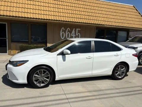 Another view of 2017 Toyota Camry SE for sale in Riverside, CA at AutoXit