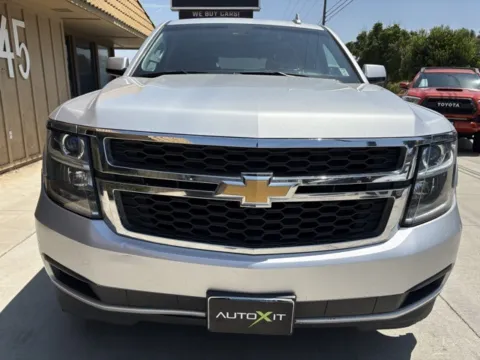 Another view of 2017 Chevrolet Tahoe LT for sale in Riverside, CA at AutoXit