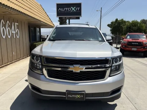 More photos of 2017 Chevrolet Tahoe LT at AutoXit, CA