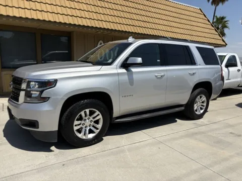 More photos of 2017 Chevrolet Tahoe LT at AutoXit, CA