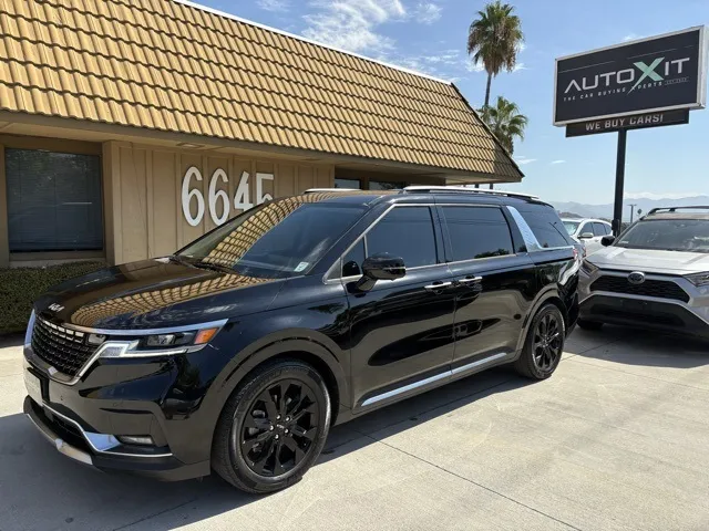 Black 2022 Kia Carnival SX for sale in Riverside, CA