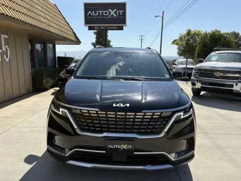 Photos of 2022 Kia Carnival SX for sale in Riverside, CA at AutoXit