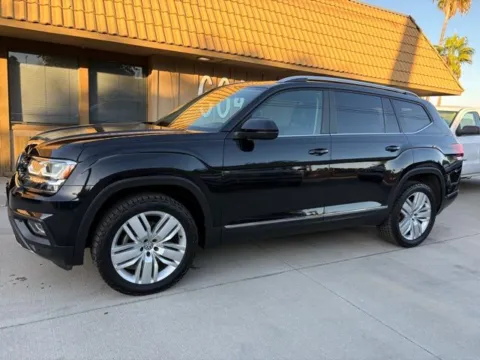 More photos of 2019 Volkswagen Atlas SEL at AutoXit, CA