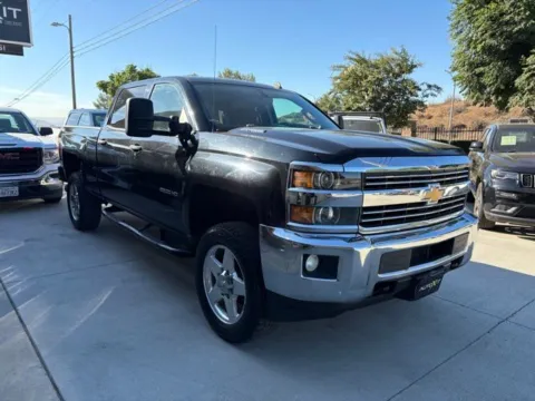 More photos of 2015 Chevrolet Silverado 2500HD LT at AutoXit, CA