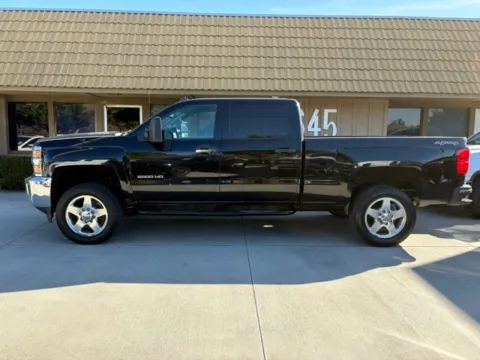 Another view of 2015 Chevrolet Silverado 2500HD LT for sale in Riverside, CA at AutoXit