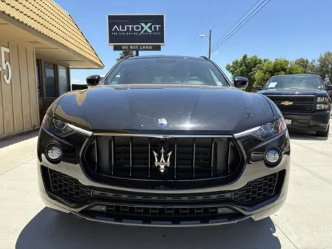 More photos of 2021 Maserati Levante S at AutoXit, CA
