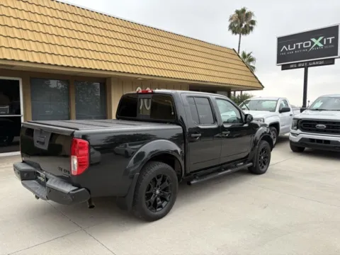Another view of 2020 Nissan Frontier SV for sale in Riverside, CA at AutoXit