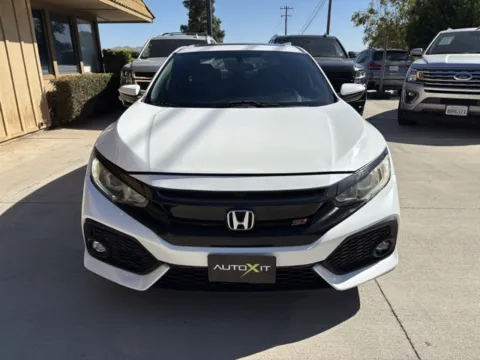 More photos of 2017 Honda Civic Si at AutoXit, CA