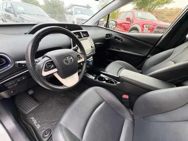 2017 Toyota Prius Three Touring - Photo 15