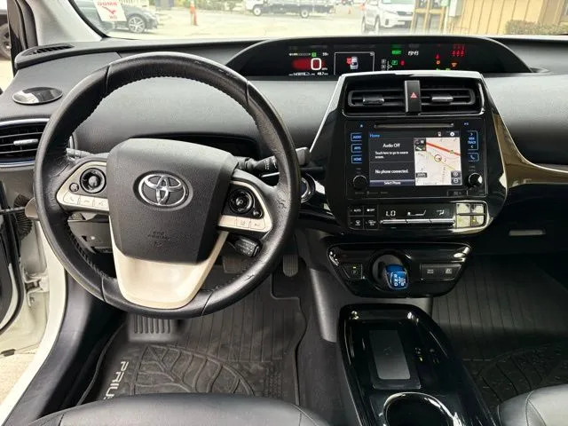 2017 Toyota Prius Three Touring - Photo 22