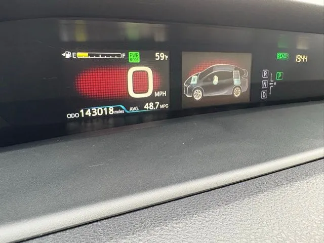 2017 Toyota Prius Three Touring - Photo 11