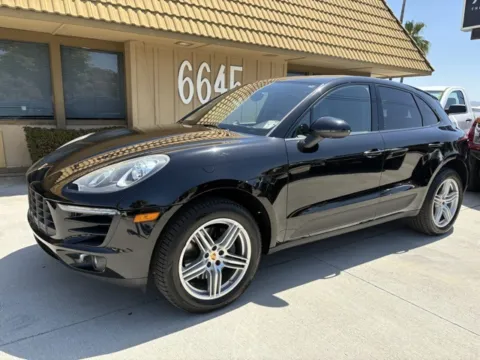 More photos of 2017 Porsche Macan at AutoXit, CA
