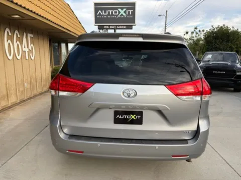 More photos of 2012 Toyota Sienna XLE at AutoXit, CA