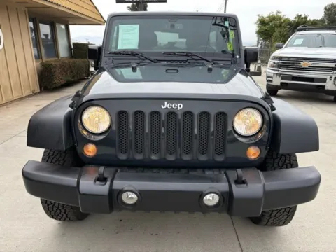 More photos of 2017 Jeep Wrangler Unlimited Sport at AutoXit, CA
