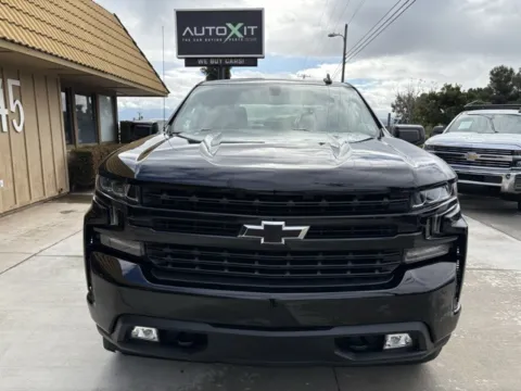 Another view of 2019 Chevrolet Silverado 1500 RST for sale in Riverside, CA at AutoXit